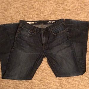 Gap Men’s bootcut jeans 34 x 32